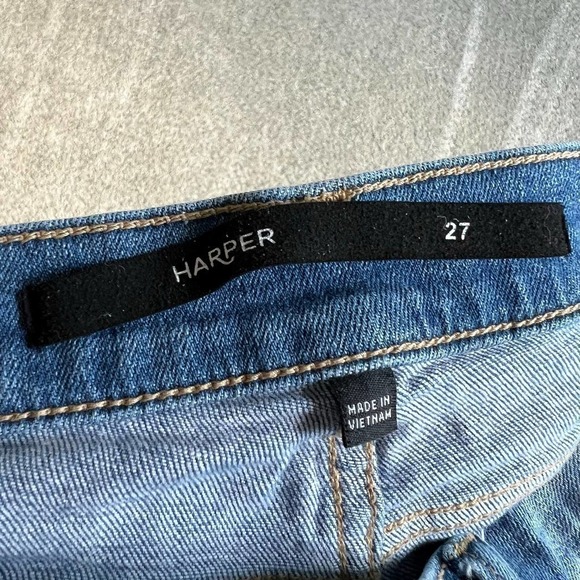 Harper Francesca's Minnie Shadow Patch Fray Hem Jean Shorts Women's 27 Stretch - Picture 4 of 5